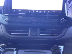 2024 Ford
                Tourneo Active