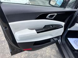 2020 KIA
CARNIVAL Si