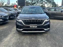 2020 KIA
CARNIVAL Si