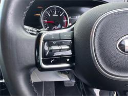 2020 KIA
CARNIVAL Si