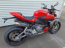 2025 Ducati Streetfighter V2 S Streetfighter Red