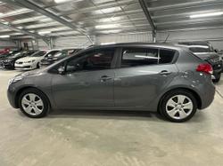 2015 Kia
Cerato S
