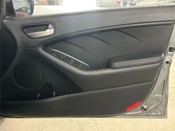 2015 Kia
Cerato S