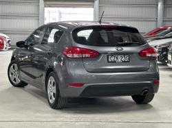 2015 Kia
Cerato S