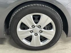 2015 Kia
Cerato S