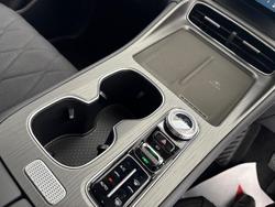 2025 Chery
Tiggo 8 Super Hybrid Ultimate