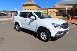 2020 Isuzu
MU-X LS-M