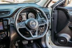 2019 Nissan
                X-TRAIL Ti