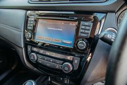 2019 Nissan
                X-TRAIL Ti