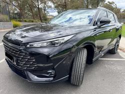 2025 MG HS Essence AS33 MY25 Black Pearl