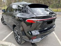 2025 MG HS Essence AS33 MY25 Black Pearl