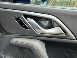 2025 MG HS Essence AS33 MY25 Black Pearl