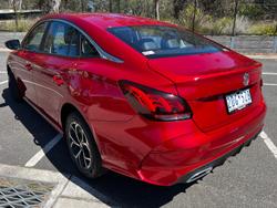 2024 MG MG5 Vibe MY24 Diamond Red