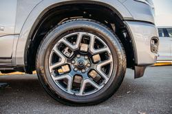 2024 RAM
1500 Laramie Sport Hurricane SO RamBox