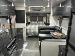 2018 Roma Elegance