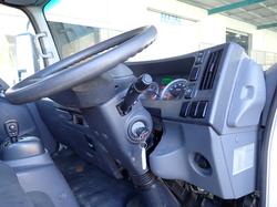 2018 ISUZU NPR 45-155 SILVER