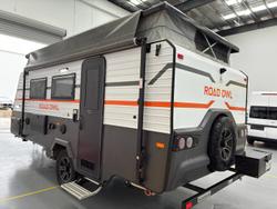 2022 New Age Caravans Rp16er Adventurer