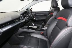 2023 MG
                MG5 Essence