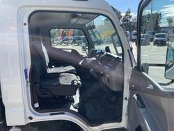 2025 Fuso Canter 515 White