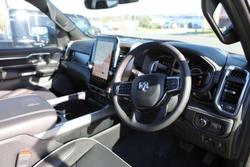 2025 RAM
1500 Laramie Sport Hurricane SO RamBox