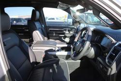 2025 RAM
1500 Laramie Sport Hurricane SO RamBox