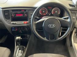 2011 Kia
Rio S