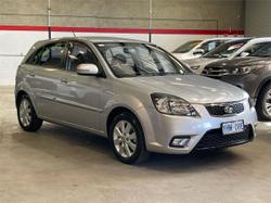 2011 Kia
Rio S