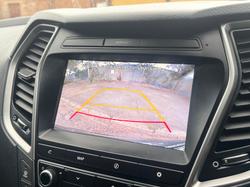 2017 Hyundai
                Santa Fe Highlander