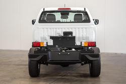 2025 Isuzu
D-MAX LS-M