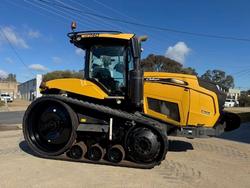 2018 Challenger Mt740 Tractor Yellow