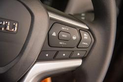 2025 Isuzu
D-MAX SX