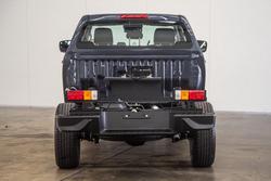2025 Isuzu
                D-MAX SX