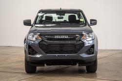 2025 Isuzu
                D-MAX SX