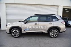 2025 Subaru Forester Hybrid Touring S6 MY26 AWD Cashmere Gold Opal