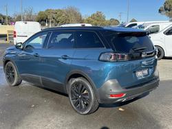 2023 Peugeot
5008 GT Sport