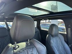 2023 Peugeot 5008 GT Sport