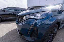 2023 Peugeot 5008 GT Sport