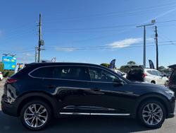 2019 Mazda
CX-9 Azami
