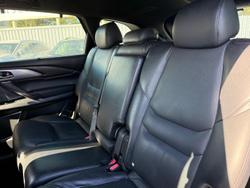 2019 Mazda
CX-9 Azami