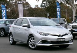 2017 Toyota
Corolla Ascent Sport