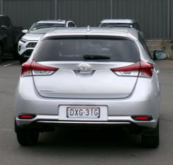 2017 Toyota
Corolla Ascent Sport