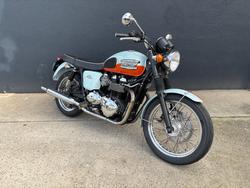 2009 Triumph BONNEVILLE T100 BLUE