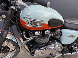 2009 Triumph BONNEVILLE T100 BLUE