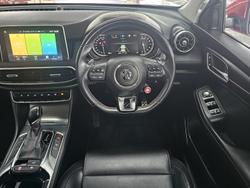 2022 MG
HS Excite