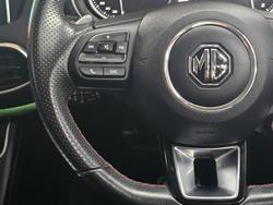 2022 MG
HS Excite