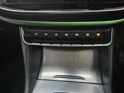 2022 MG
HS Excite