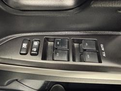2021 Toyota Landcruiser Sahara VDJ200R 4X4 Dual Range Crystal Pearl
