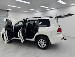 2021 Toyota Landcruiser Sahara VDJ200R 4X4 Dual Range Crystal Pearl