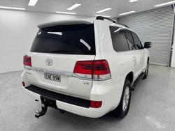 2021 Toyota Landcruiser Sahara VDJ200R 4X4 Dual Range Crystal Pearl