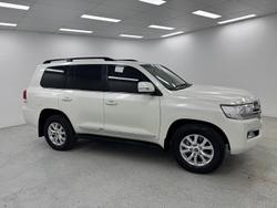2021 Toyota Landcruiser Sahara VDJ200R 4X4 Dual Range Crystal Pearl